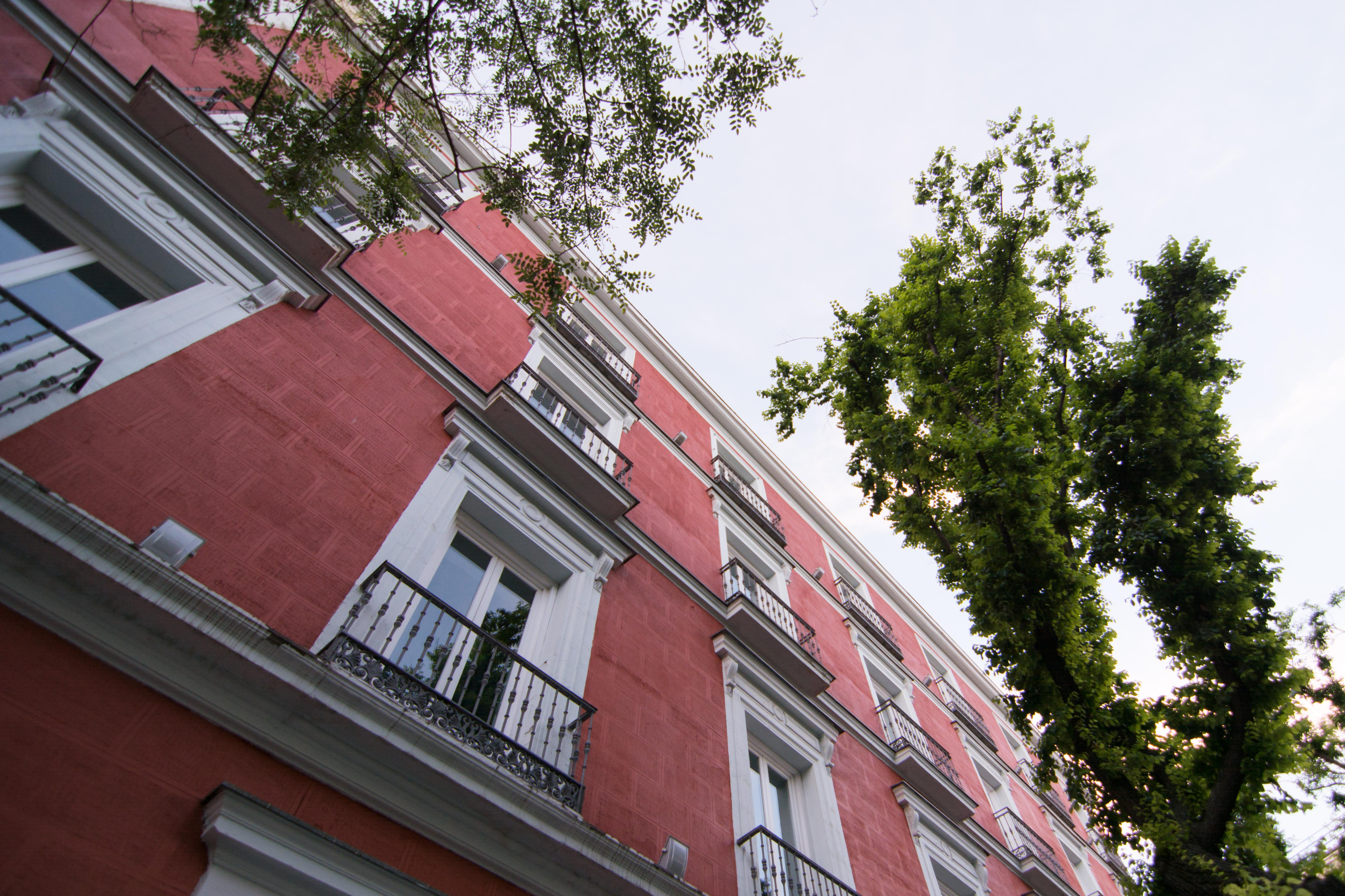 فندق مدريدفي  بيتي بالاس سانتا باربارا المظهر الخارجي الصورة